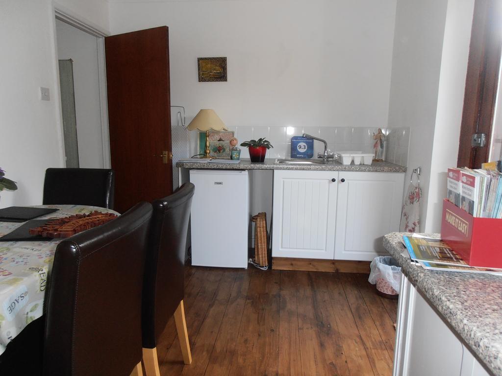 The Hideaway Suite Holiday Home 科尔切斯特 外观 照片